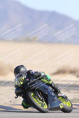 media/Nov-01-2025-CVMA (Sat) [[fc0f7531b8]]/Race 9-Amateur Supersport Middleweight/